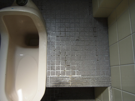 �g�C���̃^�C���ɉ���